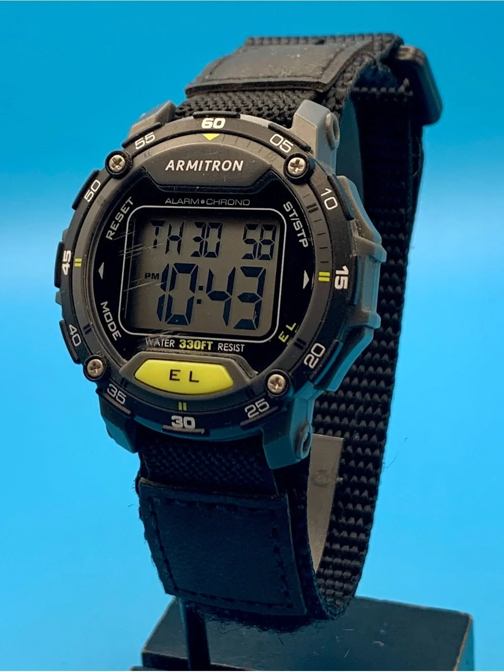 ARMITRON PRO-SPORT 40/8291 Men’s Digital Wristwatch Chrono Dual Time Working